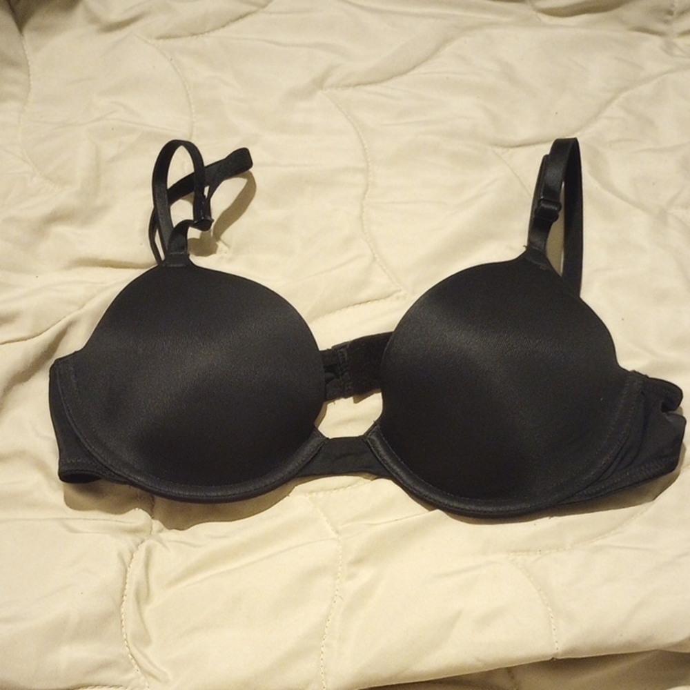 PINK Vs , Black PaddedWomen's Bra Nwt 34A